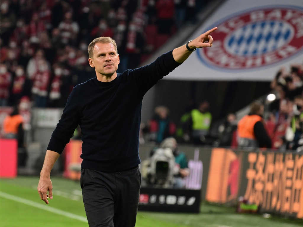 显示了她强